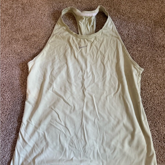Nike Light Green Tank Top - Picture 1 of 2